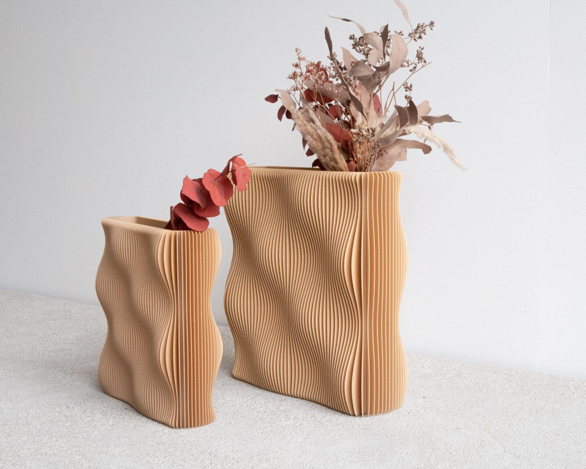 Minimum Design Tide Vase, Natural 