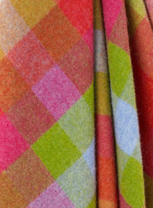 Bronte Moon Shetland Quality, Picnic Blanket in Harlequin Sunshine, 100% Shetland Wool, Made in England 
