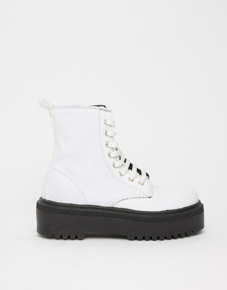 ASOS DESIGN Attitude chunky lace up boots