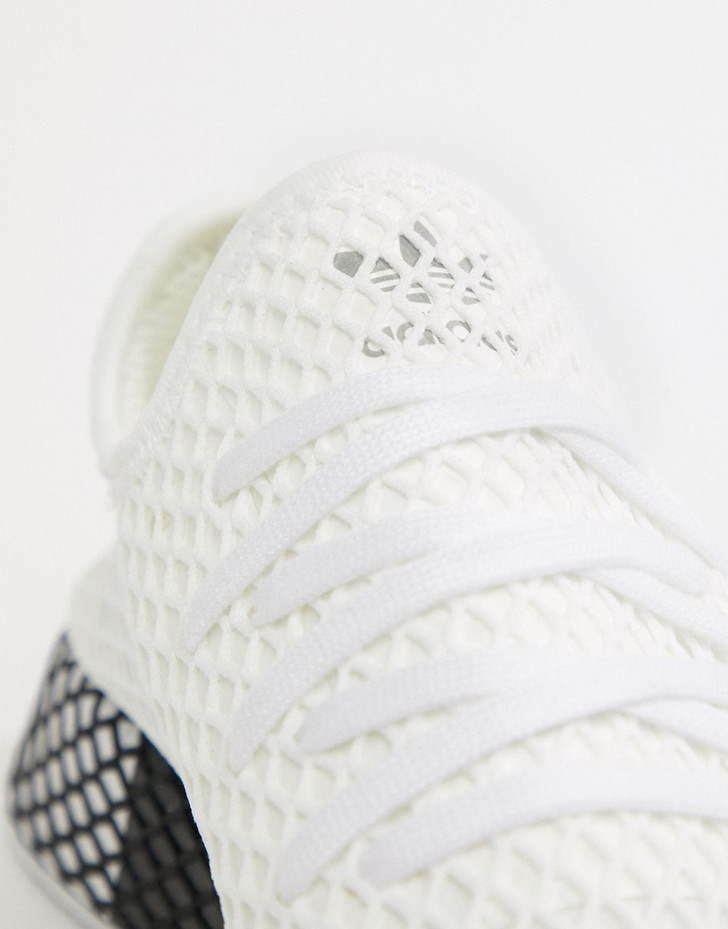 adidas Originals Deerupt Trainers In White B41767