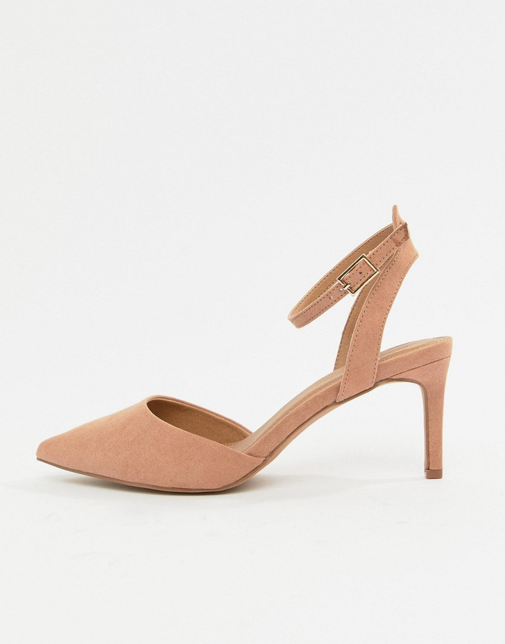 Subtle Pointed Heels