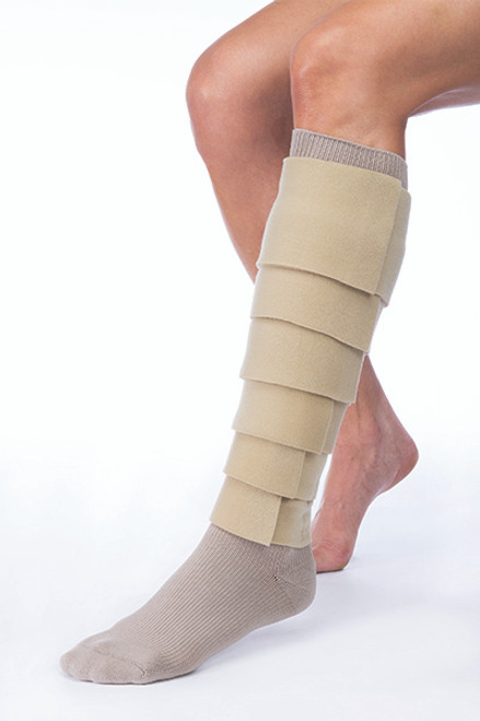 JOBST FarrowWrap BASIC is an exceptional value and features trimable bands and adjustable Velcro® so the garment can be trimmed as the limb reduces. The BASIC garment comes with a FarrowHybrid® foot compression sock.