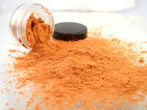 Vegan Mineral Eyeshadow - Honey Peach Vegan Mineral Eyeshadow - Honey Peach