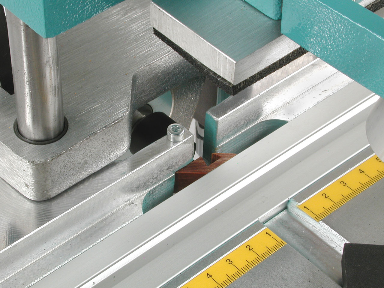 X-18 Manual Dovetail Routing Machine, W1000180 | Hoffmann-USA