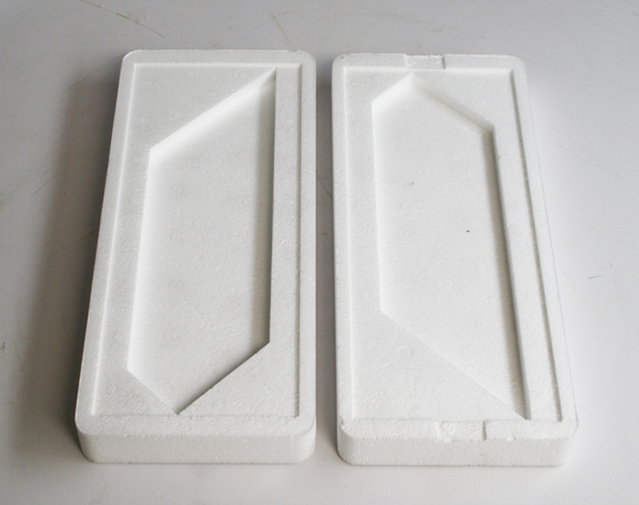 Styrofoam box, fitted for set of MORSO side knives