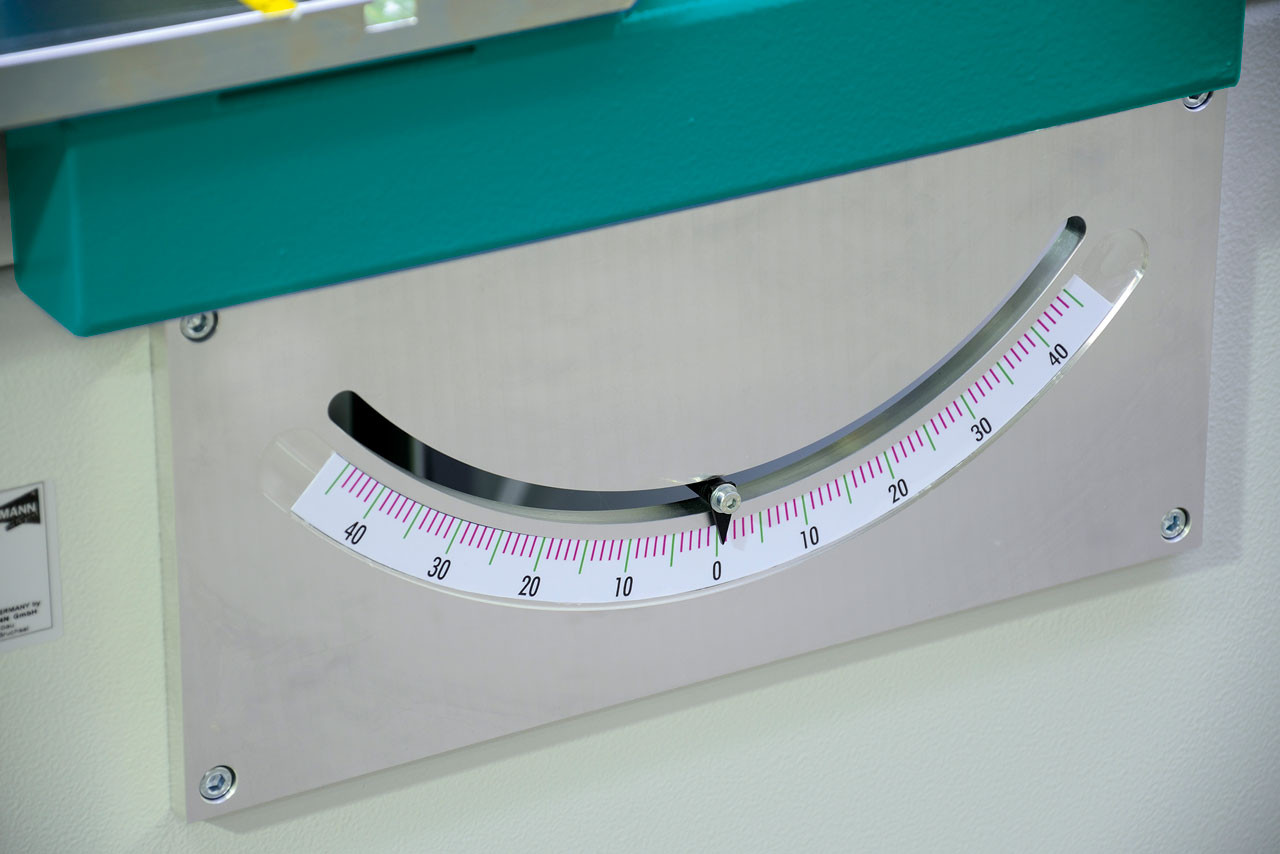 Hoffmann PU2-TL - motor carriage angle scale