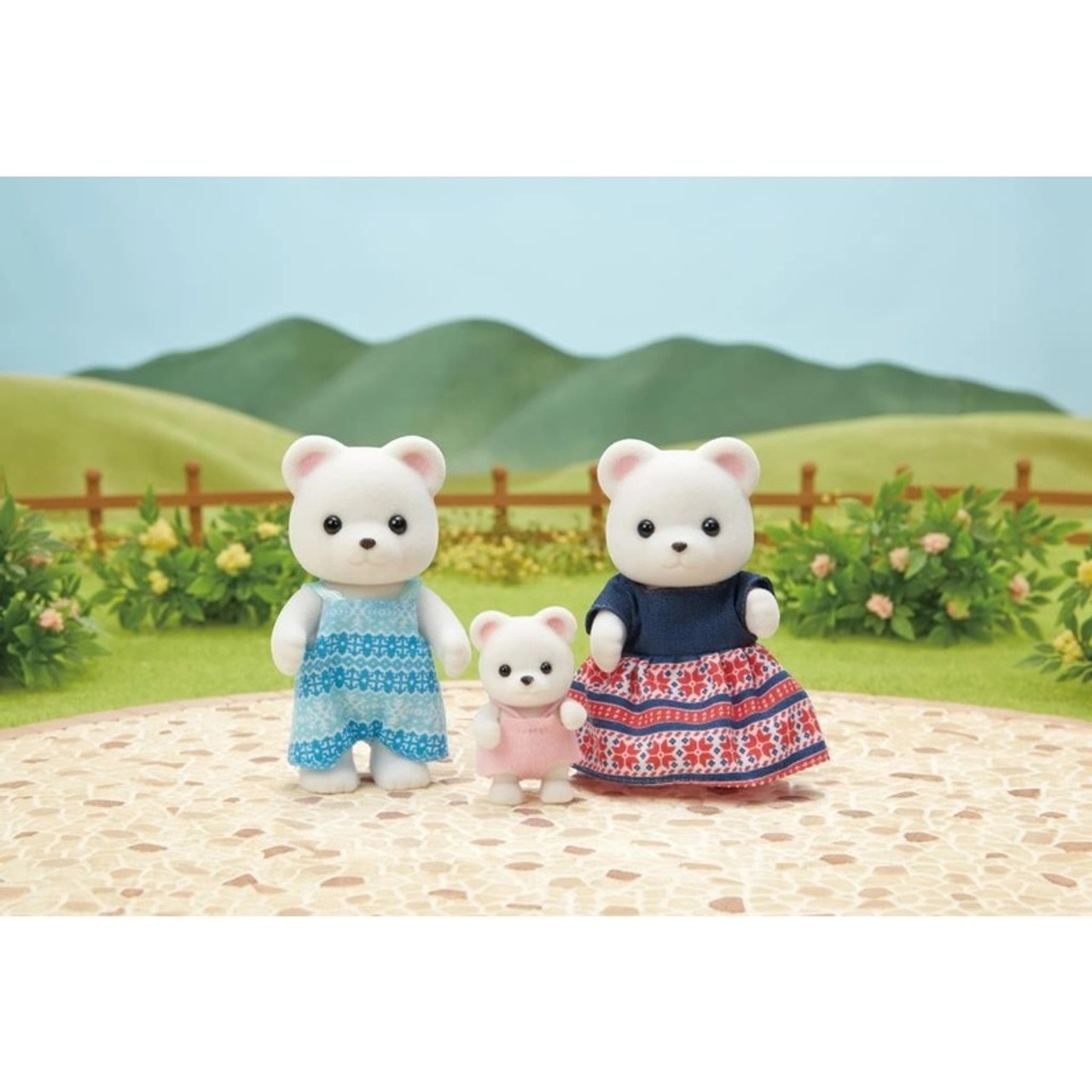 Sylvanian Families Polar Bear Family Sylvanian Families Polar Bear Family