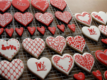 Contemporary Hearts Cookie Stencil Set