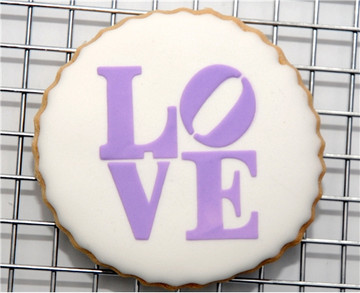 LOVE Sculpture Cookie or Cupcake Stencil Set