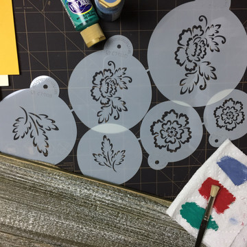 Brush Embroidery Flower Cookie Stencil Set