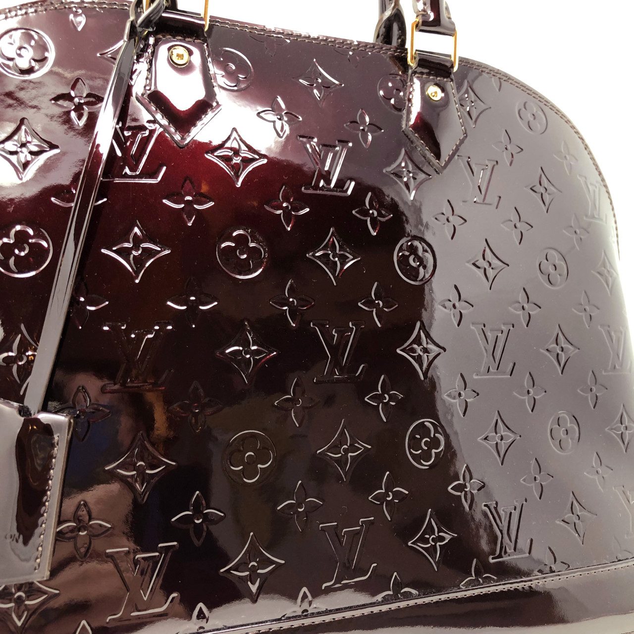 Louis Vuitton Burgundy Alma Handbag at Secondi Consignment Louis Vuitton Burgundy Alma Handbag at Secondi Consignment