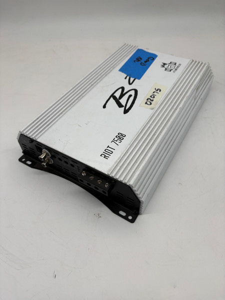 B2 Audio Riot 7500 020175