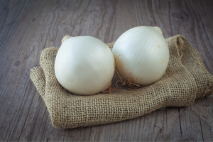 Organic White Onion - each 