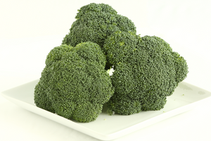 Organic Broccoli Crowns - lb