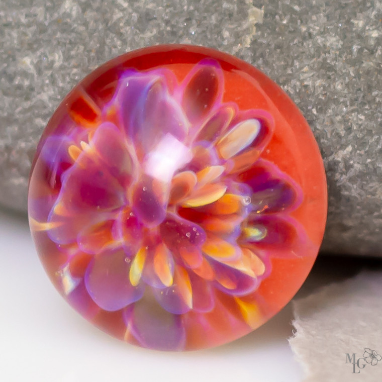 Tropical blooming flower cabochon. As sweet and beautiful as a Hawaiian breeze. 16mm
