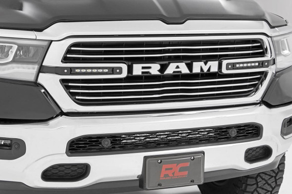 Dodge Dual 6in LED Grille Kit | Black Series 2019 RAM 1500)