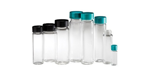9 x 65mm, 3 dram (11ml) Clear Borosilicate Glass Vial with 15-425 Green Thermoset F217 & PTFE Lined Cap attached, 144-Case