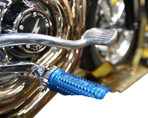 THRASHIN SUPPLY CO. Rear Burnout Footpegs - Blue - Softail TSC-2017-4-SR