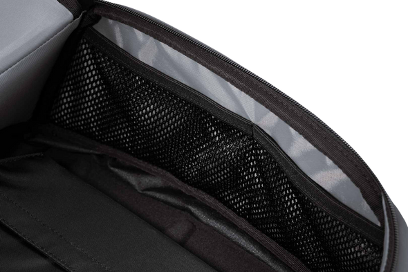 SW-MOTECH ION Two Tank Bag - 13 to 20 Liter - Black BC.TRS.00.202.10001