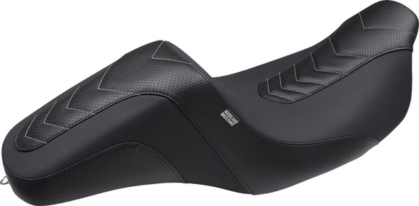  MUSTANG Signature Series Squareback* - Gripper Vinyl - Chevron - Gunmetal Stitch - FL '08-'24 76322GM 