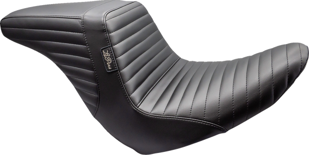 Le Pera Kickflip Up Front Seat Pleated Black Softail 2018-2024 LYRU-590PT