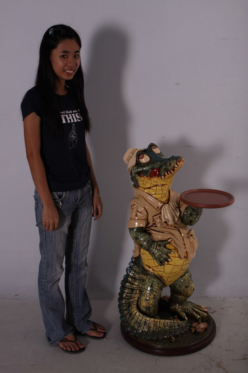 Crocodile Butler with Tray 39