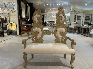 Luxury Italia Settee