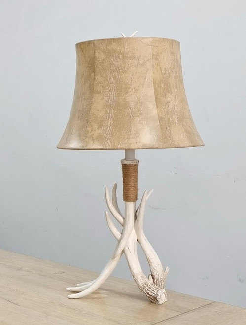 Rustic Ivory Antler Lodge Table Lamp