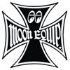 Mooneyes Small Equipped Iron Cross Decal