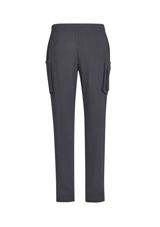 Men's straight leg scrub pants in dark grey, featuring side pockets and an elastic waistband. Includes branding.