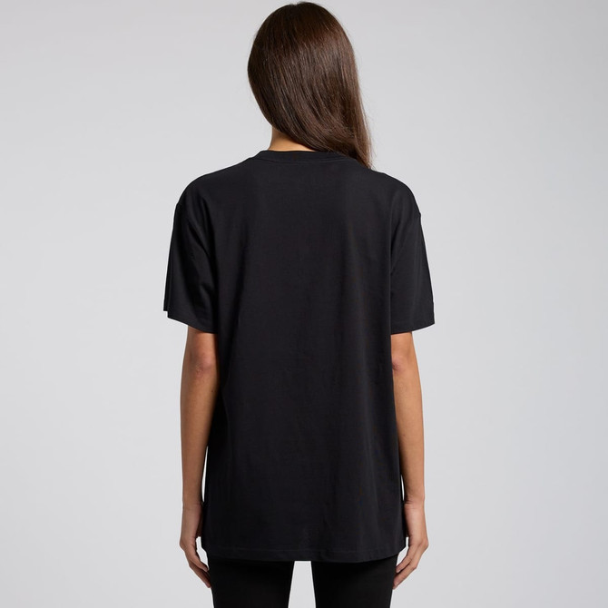 A black oversized T-shirt featuring a simple design and a logo. The model is seen from the back.