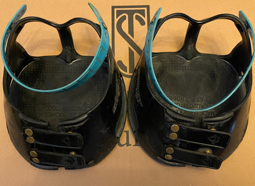 Used Scoot Boots size 10 Regular (pair)