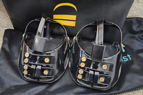 Used Scoot Boot Adjust Hoof Boots size 3 (1 pair)