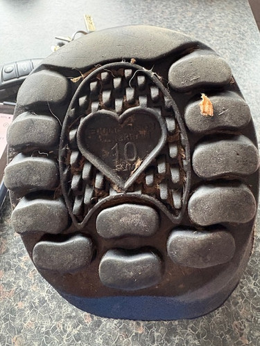 Used Equine Fusion Active Hoof Boots size 10 Slim