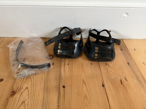 Used Scoot Boot Classic Hoof Boots size 2 Regular (1 pair)