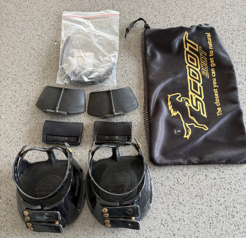 Used pair Scootboot Classic Hoof Boots size 3 Regular + Anti Slip Shims (1 pair)