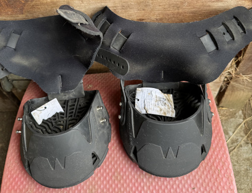 Tried on! Flex Boot Hoof Boots size 140 Wide (1 pair)