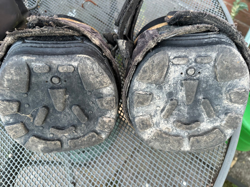 Used Easyboot Trail Hoof Boots size 8 (1 pair)