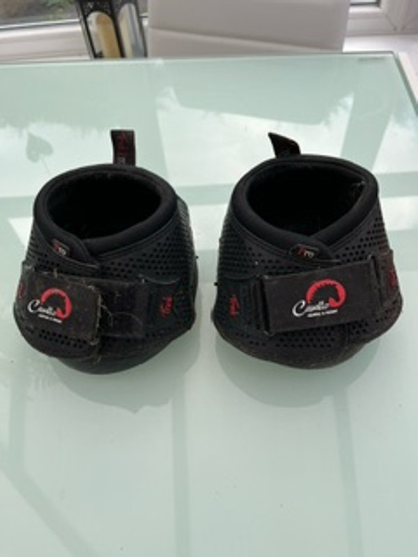 Used Cavallo Trek Pro Hoof Boots size 2 Regular (1 pair)