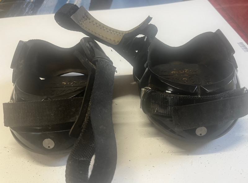 Used Renegade Viper 'Shield' Hoof Boots size 130x120 (pair)
