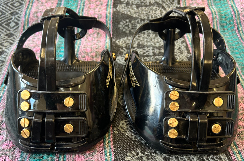 Used Scootboot Adjust Hoof Boots size 7 (1 pair)