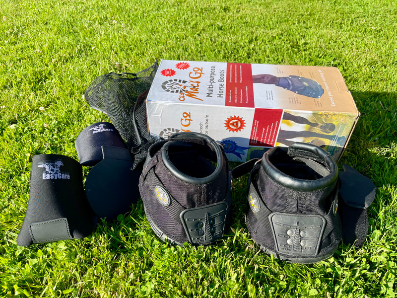 Used Easyboot Old Mac G2 Hoof Boots size 6 (1 pair)