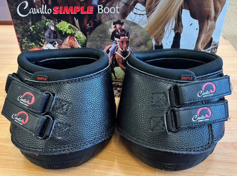 Tried on! Cavallo Simple Hoof Boots size 4 Slim (1 pair)
