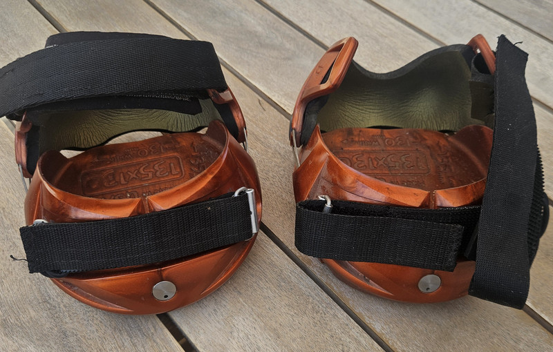 Lightly Used Arizona Copper Renegade Viper 'Shield' Hoof Boots size 135x130 (1 pair)