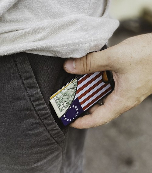 Minimalist Wallet - American Flag Vintage M1 Minimalist Wallet - American Flag Vintage M1