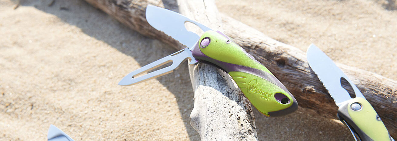 Life Jacket Knives