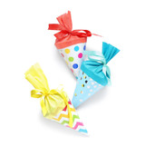 jmbjpe9n397nl5lslos9h27b1f-14299_Poly_Foam_Cones_White_10cm_5pc_Lifestyle_2.jpg