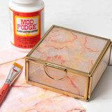 gitbi7bb3h5lp5aqbntp0u4f67-13183_Jasco_Mod_Podge_Gloss_Finish_236mL(8oz)_Lifestyle_2.jpg