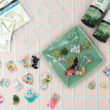 k0a4cs2da523t5ngfg9bb7bu2s-14769-Resin-Silicone-Pendant-Mould-lifestyle_HIRES.jpg