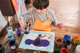 anev9bh6tl61la1ssqq6jaej40-11583_Chromacryl_Students_Acrylic_Lifestyle_4.jpg